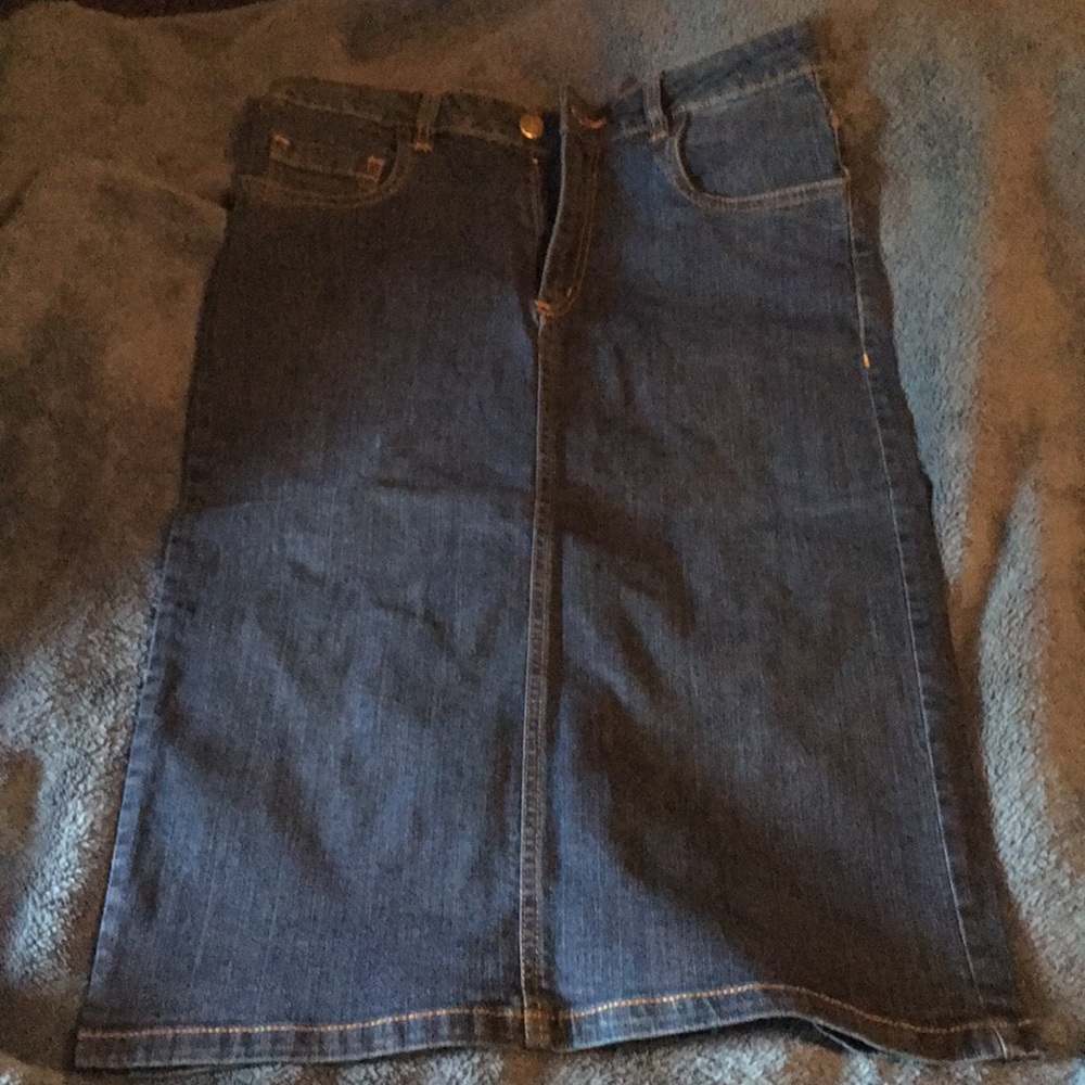 Jean skirt size 29